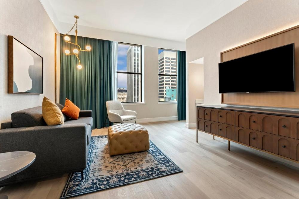 Kimpton Hotel Monaco Baltimore Inner Harbor by IHG Image 15