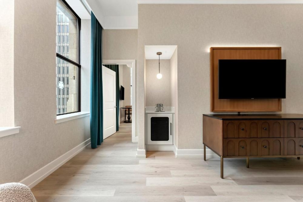 Kimpton Hotel Monaco Baltimore Inner Harbor by IHG Image 18