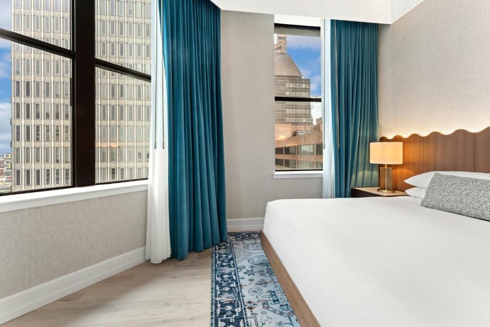 Kimpton Hotel Monaco Baltimore Inner Harbor by IHG Image 34